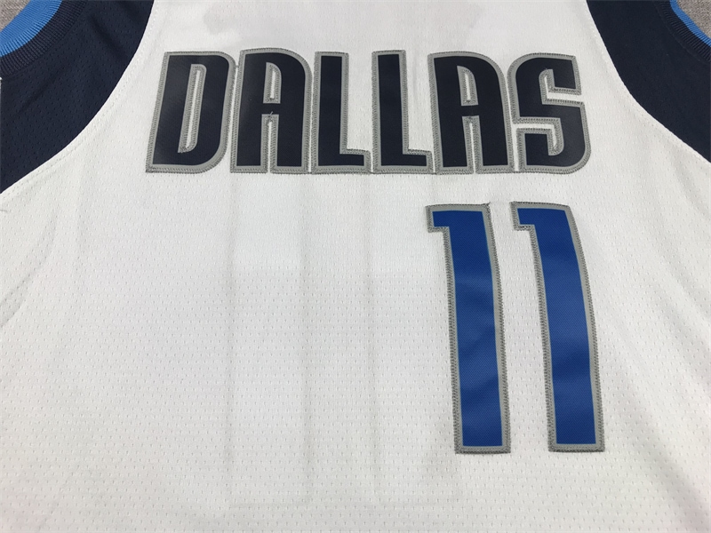 Camiseta Luka Doncic 77 Dallas Mavericks blanco 4