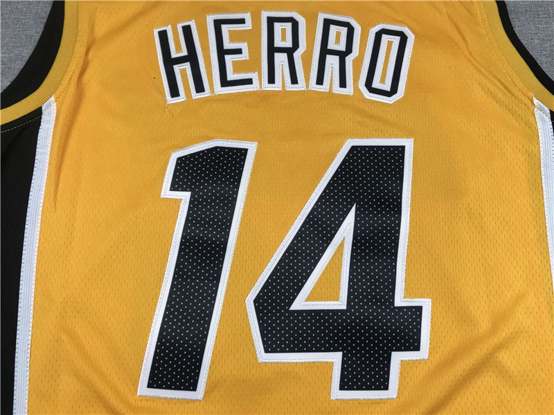 Camiseta Tyler Herro 14 Heat Earned Edition 2021 23