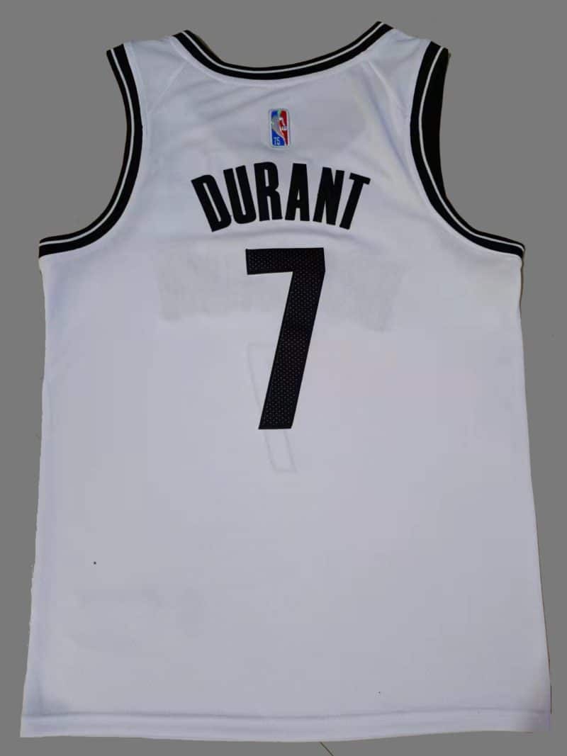 Camiseta NBA Kevin Durant Brooklyn Nets d\'occasion pour 25 EUR in Tolosa  sur WALLAPOP