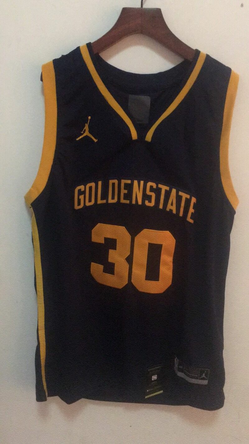 Camiseta Stephen Curry 30 Golden State Warriors 2023 oscura 2