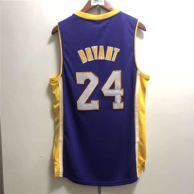Camiseta Kobe Bryant 24 Lakers 2009 10 NBA Champions morada detras