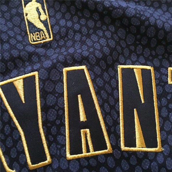 Camiseta Kobe Bryant 24 Lakers Gold Black commemorative 2 1