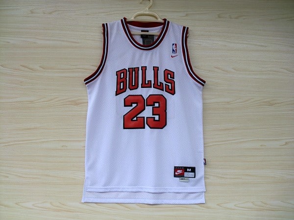 Camiseta Michael Jordan 23 Chicago Bulls blanca