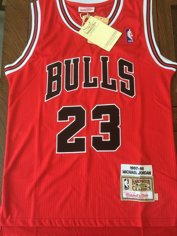Camiseta Michael Jordan 23 Chicago Bulls roja clasica 1
